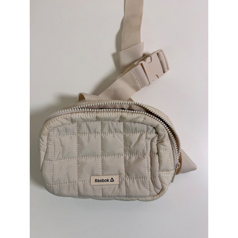Reebok Belt Bag Women OS Cream Excellent Quilted Nylon Fanny Pack Sporty Puffer